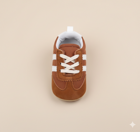 Zapatos barefoot Senda Paso Libre – libertad para moverse y explorar (Marrón)