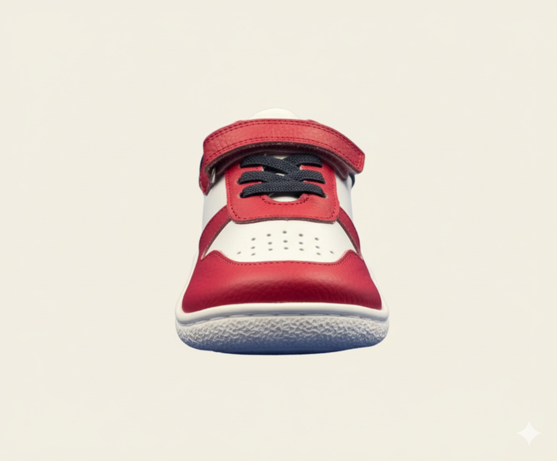 Senda PlayStep: zapatos barefoot infantiles de algodón y cuero. Ligeros, flexibles y con correa elástica para libertad y confort diario.