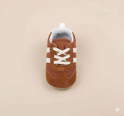 Zapatos barefoot Senda Paso Libre – libertad para moverse y explorar (Marrón)