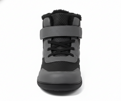 Senda CozyKids: botines barefoot infantiles de microfibra y felpa. Cálidos, ligeros y flexibles. Puntera ancha y suela antideslizante para invierno.