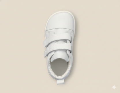 Senda DuoStep: zapatos barefoot de cuero genuino hechos a mano. Doble correa, suela flexible y confort natural para niños y niñas.