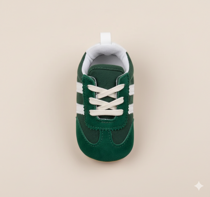 Senda Paso Libre: zapatos barefoot para niños de 0 a 2 años. Suela flexible, puntera ancha y cuero PU transpirable. Libertad en cada paso.