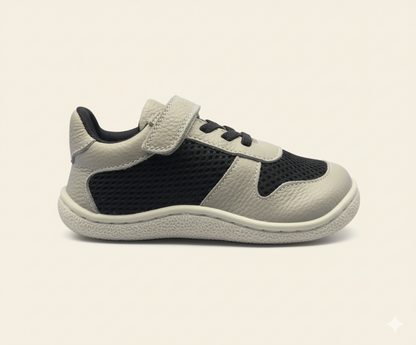 Senda PlayStep: zapatos barefoot infantiles de algodón y cuero. Ligeros, flexibles y con correa elástica para libertad y confort diario.